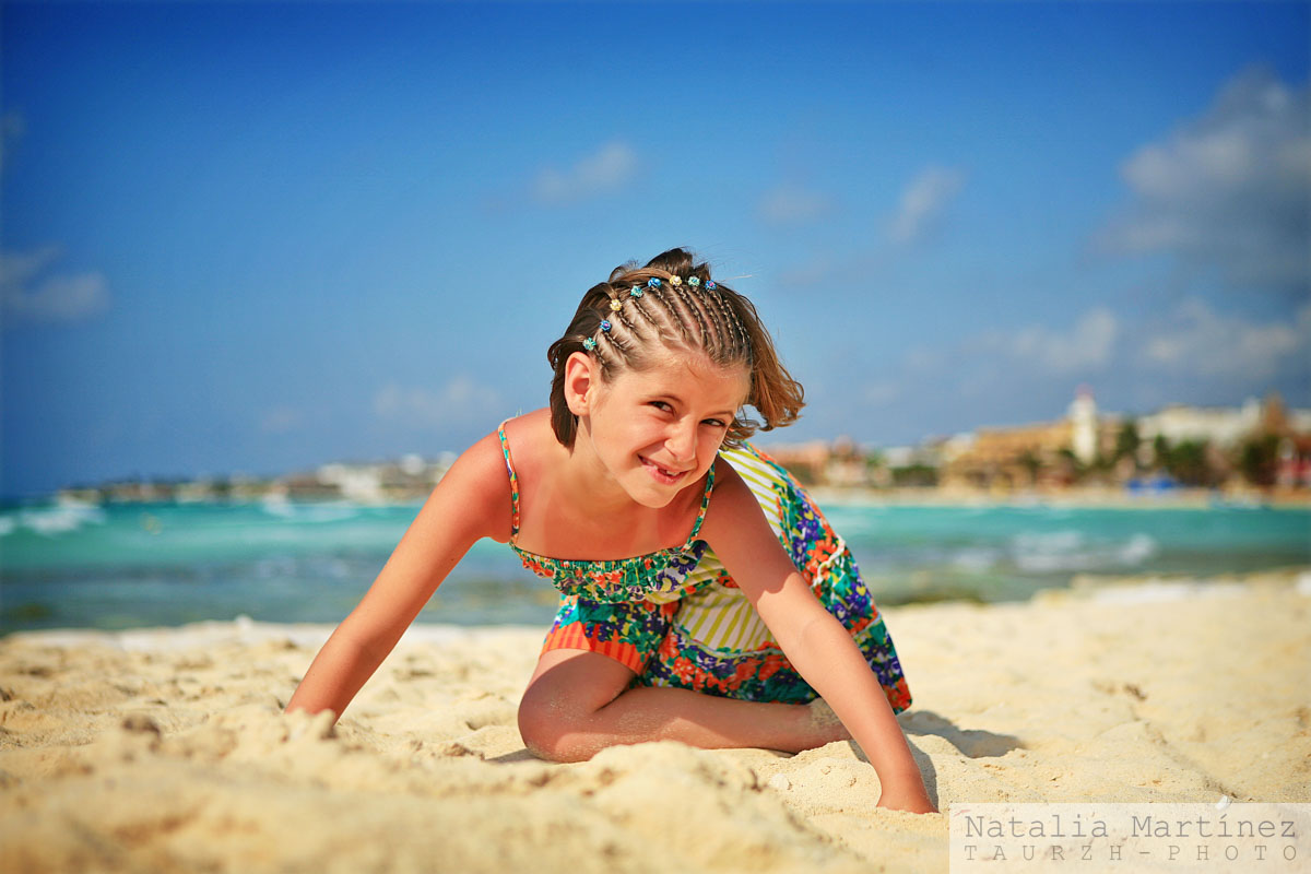 11_playadelcarmen_sesionfamiliar_familyshoot_kids_rivieramaya_kidsphotographer_fotosplaya