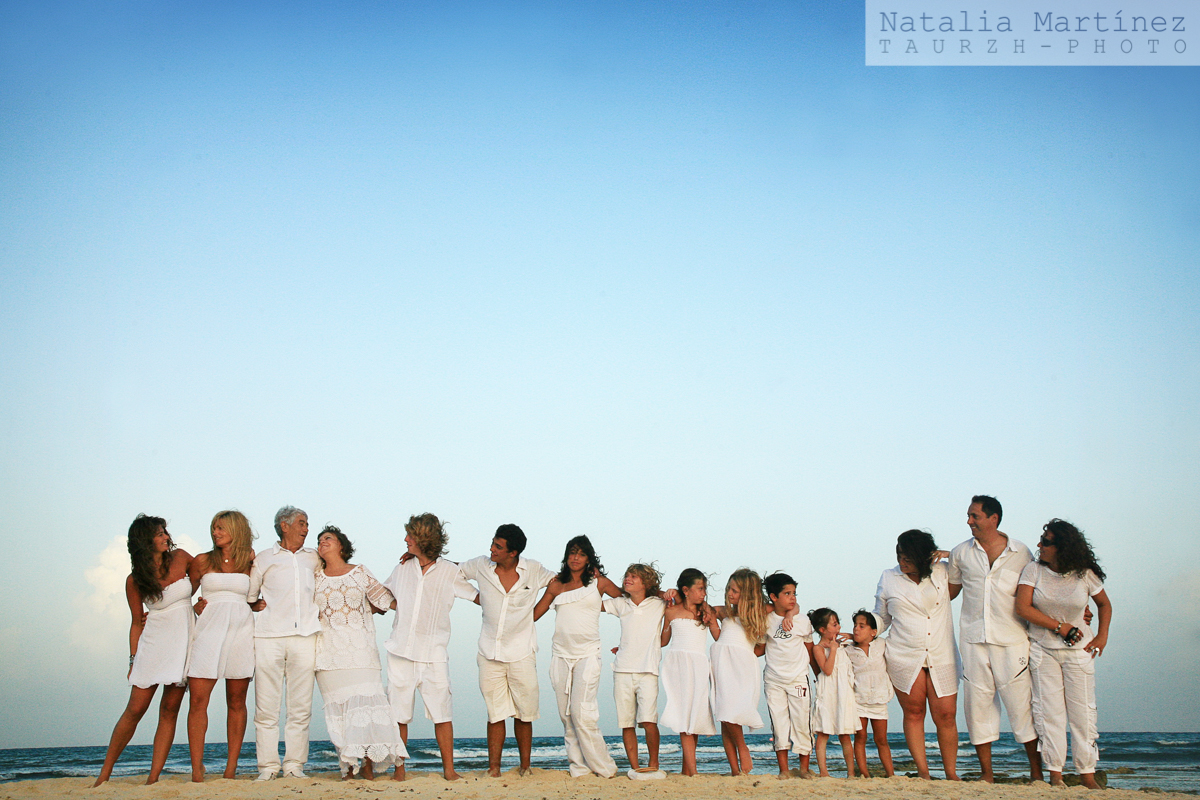 14_sesionfamiliarciudaddemexico_fotosfamiliaresplayadelcarmen_fotografociudaddemexico_fotografoplayadelcarmen_candidfamilyphotography_rivieramayaphotographer_playadelcarmenphotographer