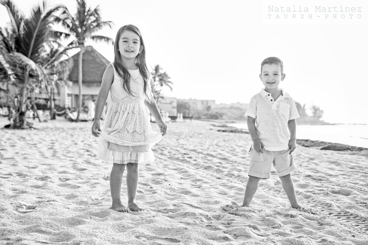 014_fotografocdmx_fotografoplayadelcarmen_mexicocityphotographer_fotosmaternidad_Fotos_Playa_RivieraMaya_Photographer_kids_Fotos_FamilyPhotos_RivieraMaya_Photographer_PlayadelCarmen