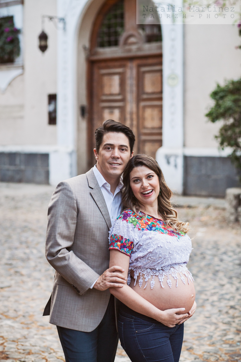 04_familyphotographer_Maternidad_FotosEmbarazo_FotografoCdMX_newmom_fotografodebebes_mexicocityphotographer_playadelcarmenphotographer_newborn_mexicocityphotoshoot_shootmytravel_styleyourselfie