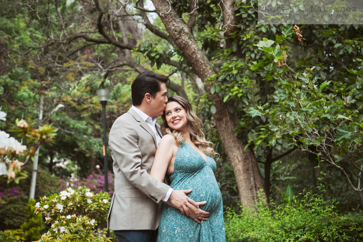 05_familyphotographer_Maternidad_FotosEmbarazo_FotografoCdMX_newmom_fotografodebebes_mexicocityphotographer_playadelcarmenphotographer_newborn_mexicocityphotoshoot_shootmytravel_styleyourselfie