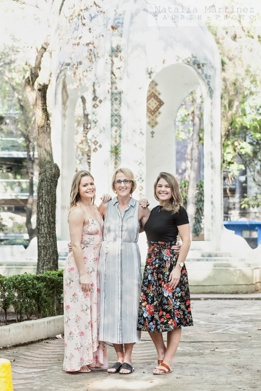 sesionfamiliarcdmx_mexicocityphotographer_fotografocdmx_packaphotographer_mexicocitylocalphotographer_fotografoplayadelcarmen_mexicocityvacation_shootmytravel_mexicocityfamilyphotoshoot_001