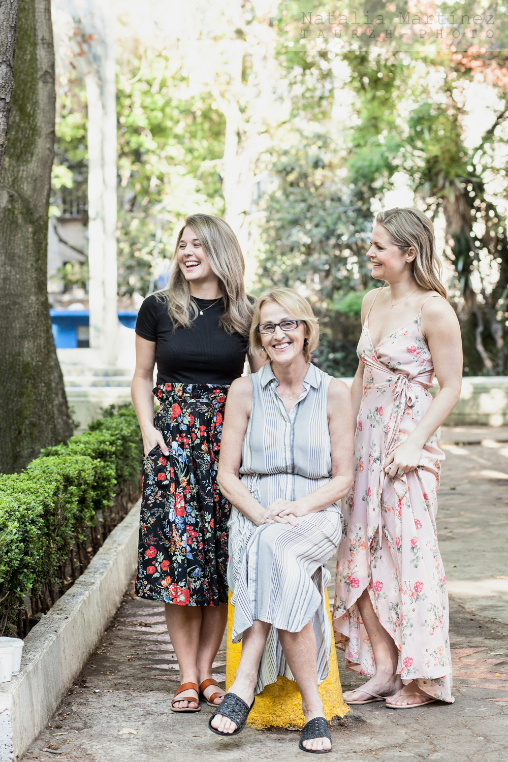 sesionfamiliarcdmx_mexicocityphotographer_fotografocdmx_packaphotographer_mexicocitylocalphotographer_fotografoplayadelcarmen_mexicocityvacation_shootmytravel_mexicocityfamilyphotoshoot_002